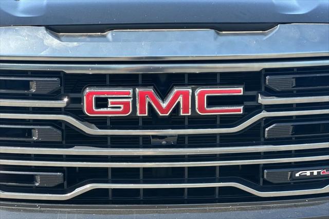2024 GMC Sierra 1500 4WD Crew Cab Short Box AT4