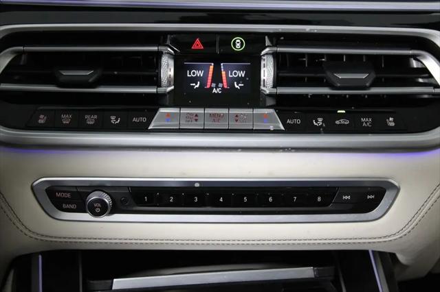 2021 BMW X7 M50i