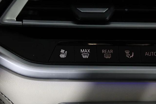 2021 BMW X7 M50i