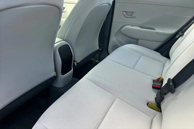 2026 Hyundai Kona SE