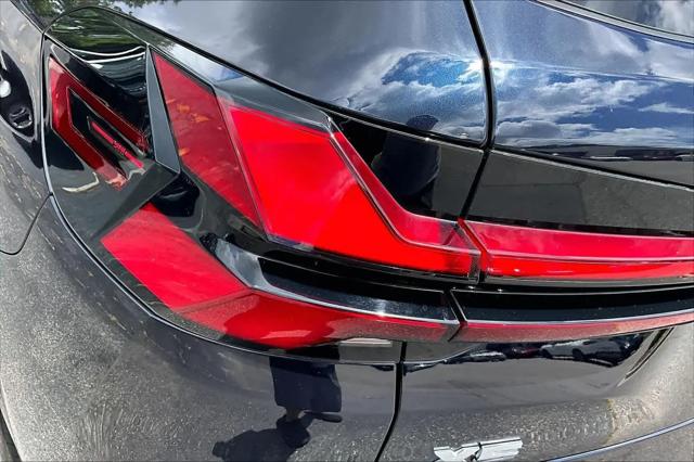 2024 BMW X5 M60i