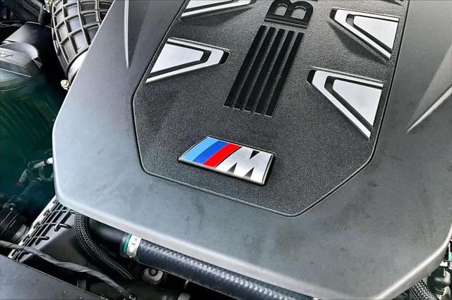 2024 BMW X5 M60i