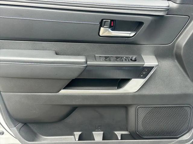 2025 Toyota Tundra Platinum Hybrid CrewMax 5.5' Bed