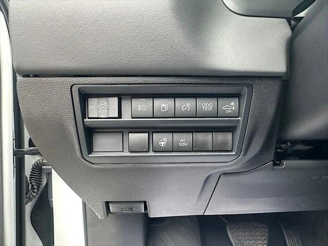 2025 Toyota Tundra Platinum Hybrid CrewMax 5.5' Bed