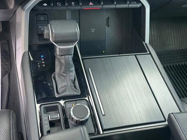 2025 Toyota Tundra Platinum Hybrid CrewMax 5.5' Bed