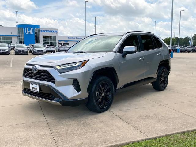 2022 Toyota RAV4 Hybrid SE