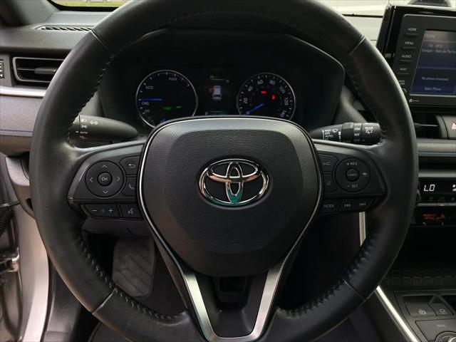2022 Toyota RAV4 Hybrid SE