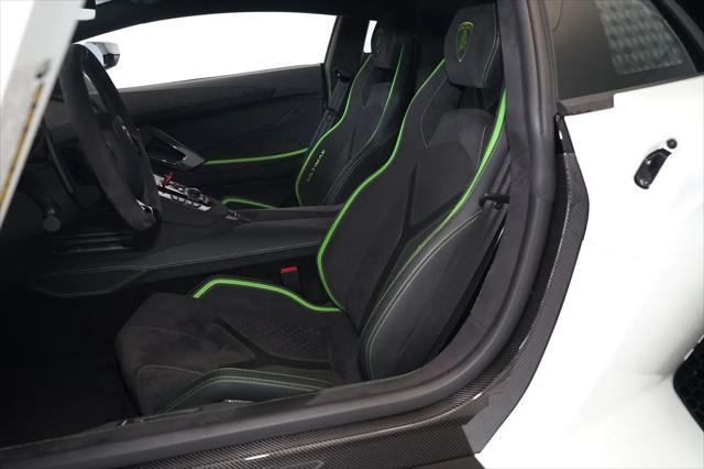 2022 Lamborghini Aventador LP 780-4 Ultimae