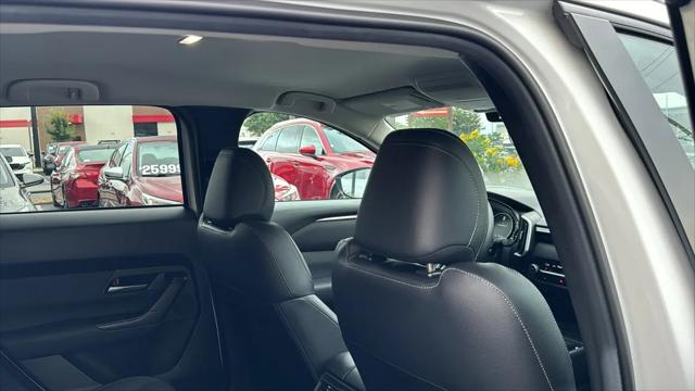 2025 Mazda CX-50 2.5 S Preferred Package