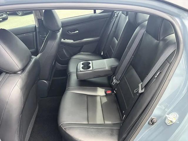 2024 Nissan Sentra SR Xtronic CVT