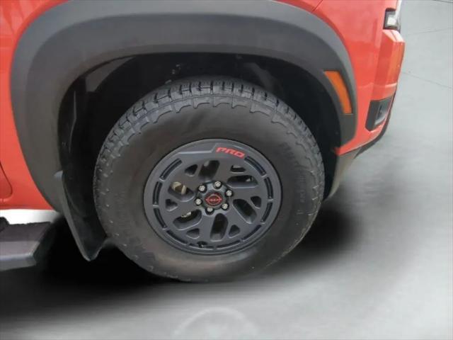2025 Nissan Frontier Crew Cab PRO-X 4x2