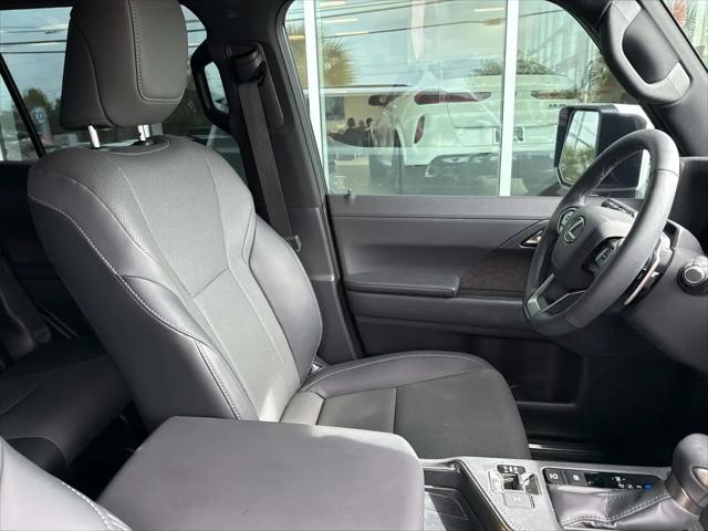 2025 Lexus GX 550 Premium