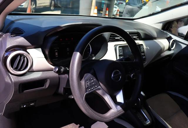 2021 Nissan Versa SV Xtronic CVT