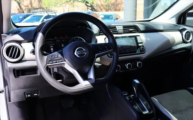 2021 Nissan Versa SV Xtronic CVT