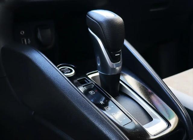 2021 Nissan Versa SV Xtronic CVT