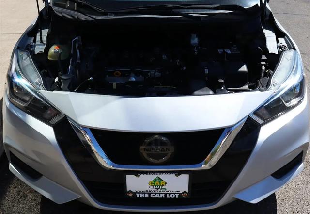 2021 Nissan Versa SV Xtronic CVT