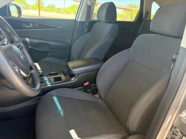 2019 Kia Sorento 3.3L LX
