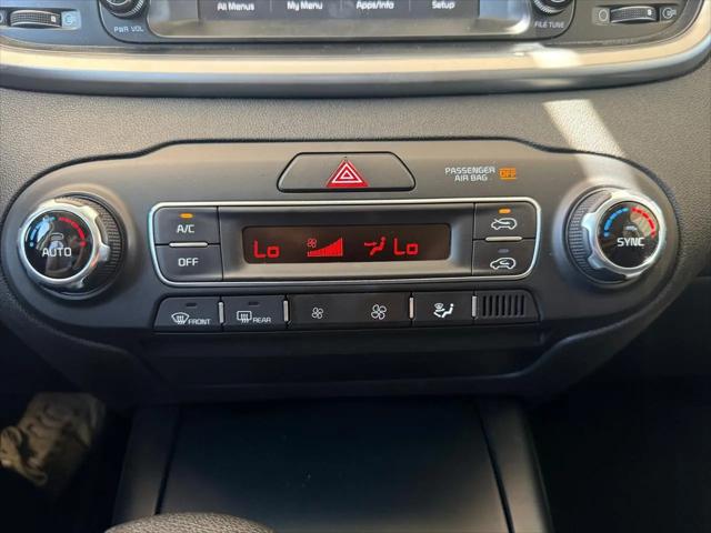 2019 Kia Sorento 3.3L LX