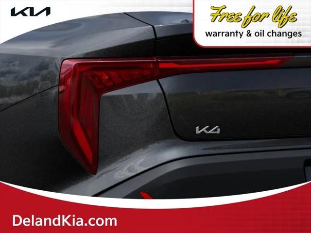2026 Kia K4 LXS