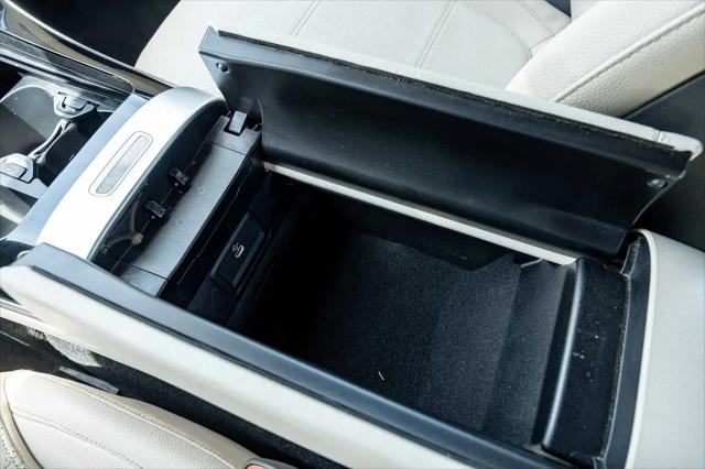 2025 Mercedes-Benz C-CLASS C 300 C 300
