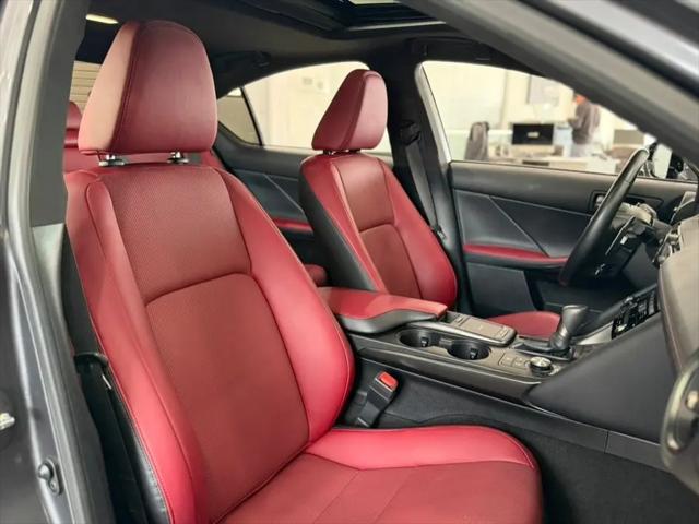 2025 Lexus IS 350 F SPORT Design