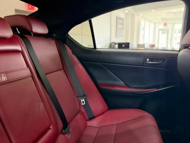 2025 Lexus IS 350 F SPORT Design