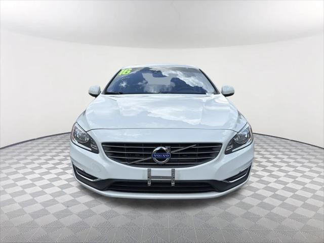 2016 Volvo S60 T5 Drive-E Premier