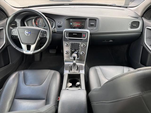 2016 Volvo S60 T5 Drive-E Premier