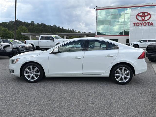 2016 Volvo S60 T5 Drive-E Premier