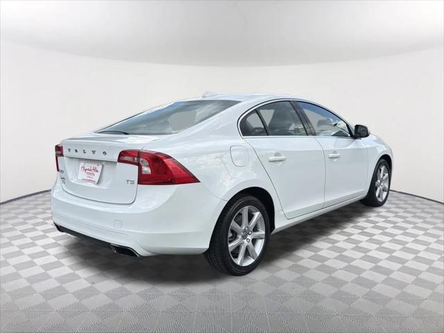 2016 Volvo S60 T5 Drive-E Premier