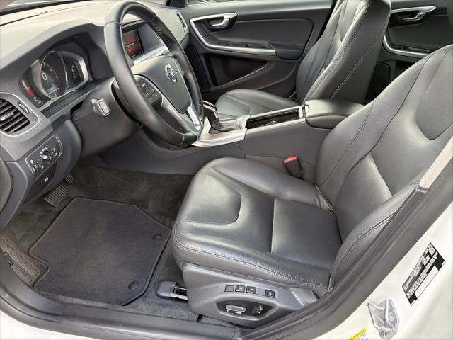 2016 Volvo S60 T5 Drive-E Premier