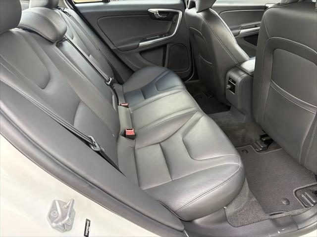 2016 Volvo S60 T5 Drive-E Premier