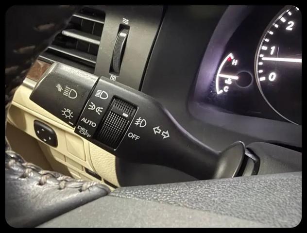 2015 Lexus ES 350 Crafted Line