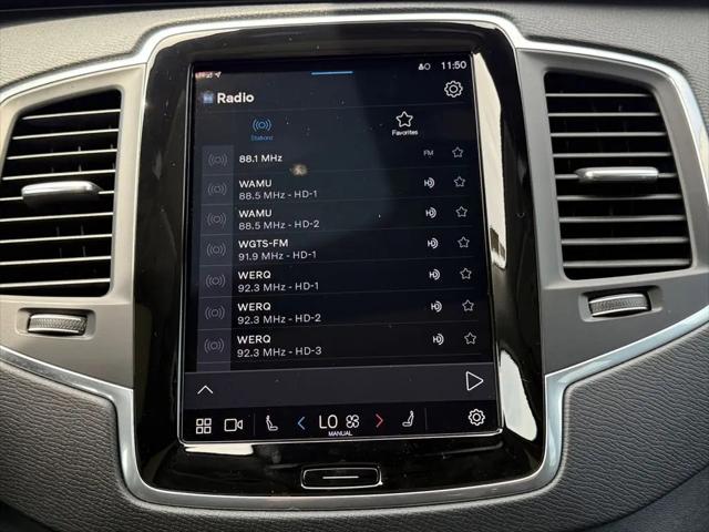 2025 Volvo XC90 B5 Core