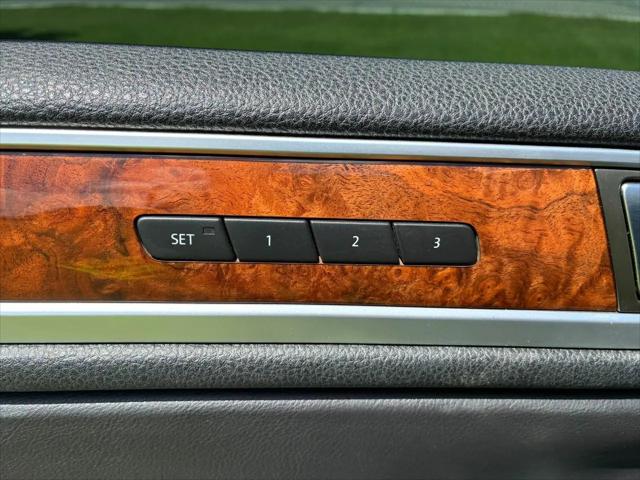 2012 Volkswagen Touareg TDI Lux