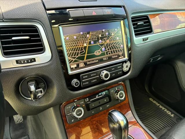 2012 Volkswagen Touareg TDI Lux