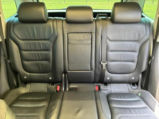 2012 Volkswagen Touareg TDI Lux