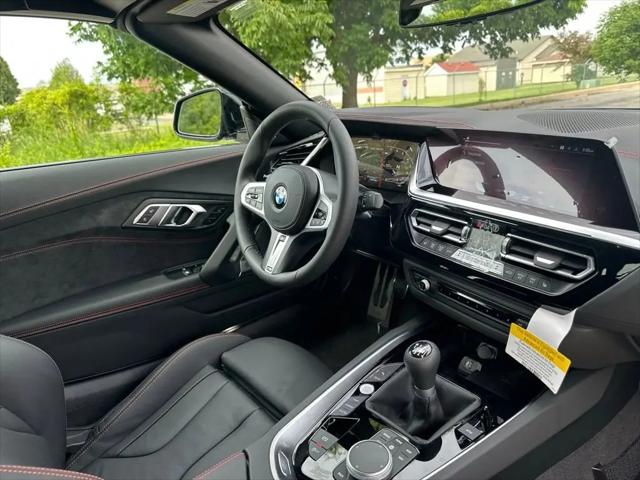 2026 BMW Z4 M40i
