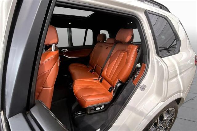 2024 BMW X7 M60i