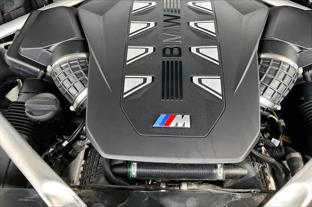 2024 BMW X7 M60i