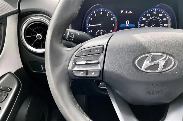 2022 Hyundai Kona SEL