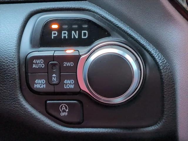 2023 Ram 1500 Big Horn Crew Cab 4x4 5'7" Box