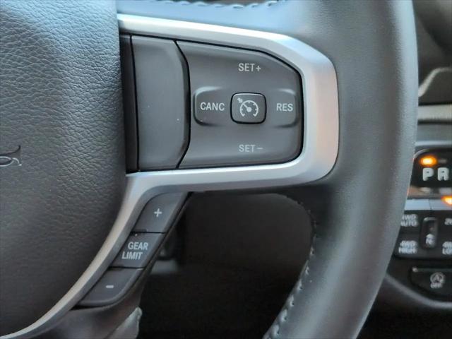 2023 Ram 1500 Big Horn Crew Cab 4x4 5'7" Box