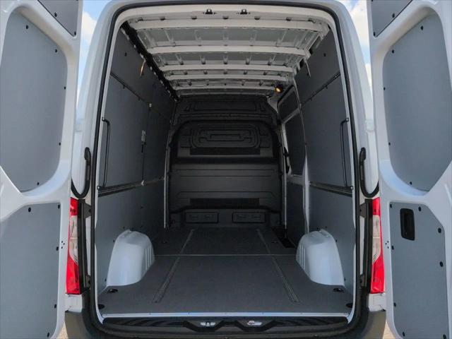 2026 Mercedes-Benz Sprinter 2500 Standard Roof 4-Cyl Diesel