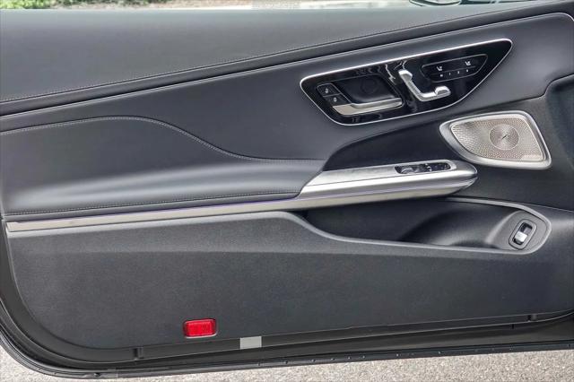 2026 Mercedes-Benz E-CLASS E 300 CLE 300
