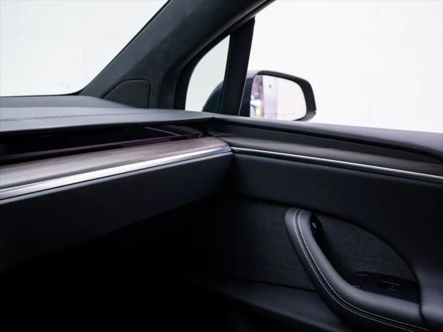 2024 Tesla Model X Long Range