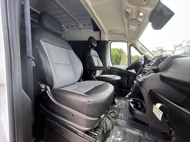 2024 Ram ProMaster 2500 Cargo Van Tradesman High Roof 159" WB w/Pass Seat