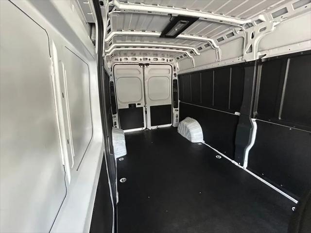 2024 Ram ProMaster 2500 Cargo Van Tradesman High Roof 159" WB w/Pass Seat