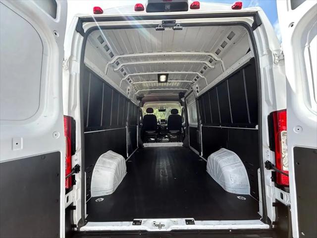 2024 Ram ProMaster 2500 Cargo Van Tradesman High Roof 159" WB w/Pass Seat