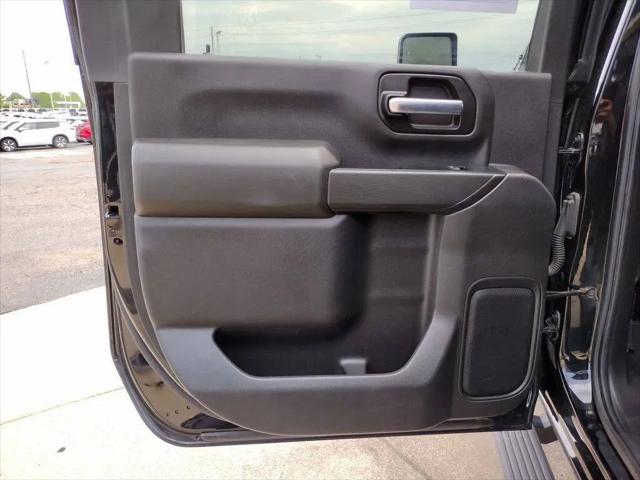2020 Chevrolet Silverado 2500HD 4WD Crew Cab Standard Bed Custom